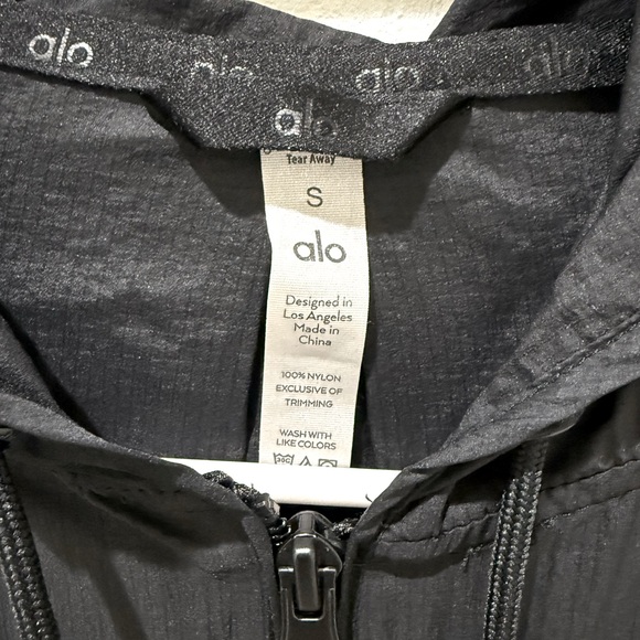 Alo Yoga Cloudnine Jacket Black Small - Picture 5 of 7